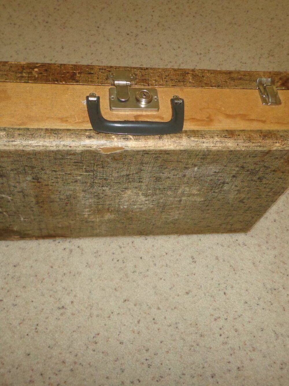 Vintage Wood Suitcase Metal Hardware Latches Handle